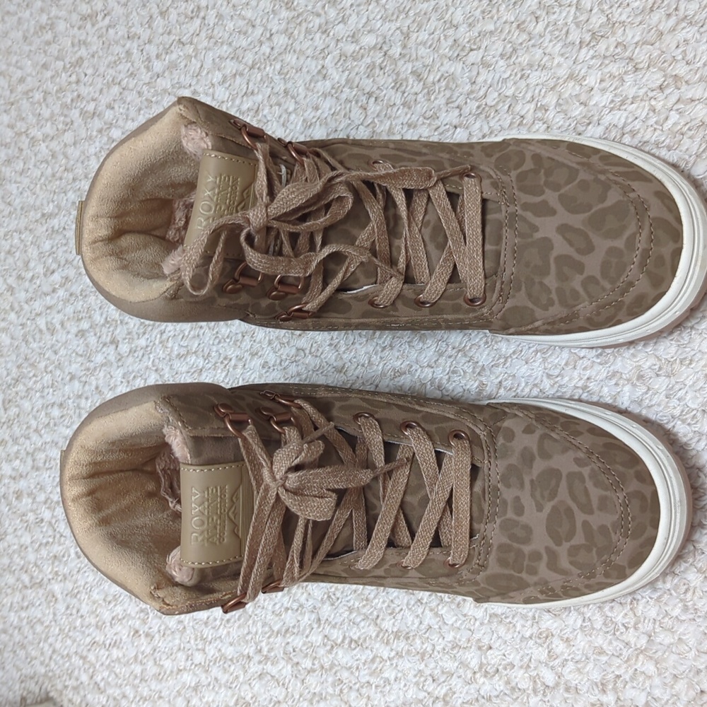 Roxy Boots